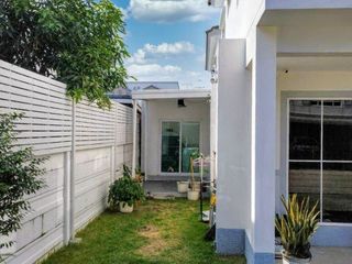For sale 3 bed townhouse in Phra Pradaeng, Samut Prakan
