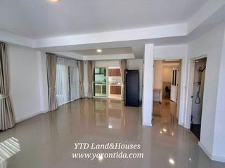 For sale 3 bed townhouse in Phra Pradaeng, Samut Prakan
