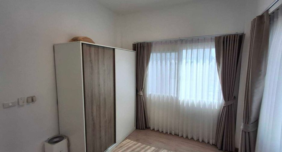Casa adosada en venta de 3 habitaciones en Phra Pradaeng, Samut Prakan