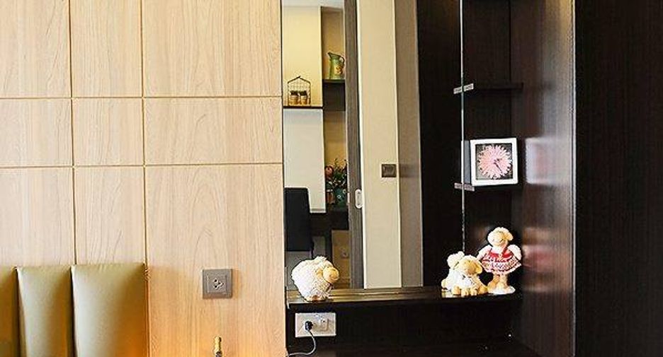For rent 1 bed condo in Huai Khwang, Bangkok