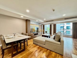 For rent 3 bedrooms condo in Khlong Toei, Bangkok
