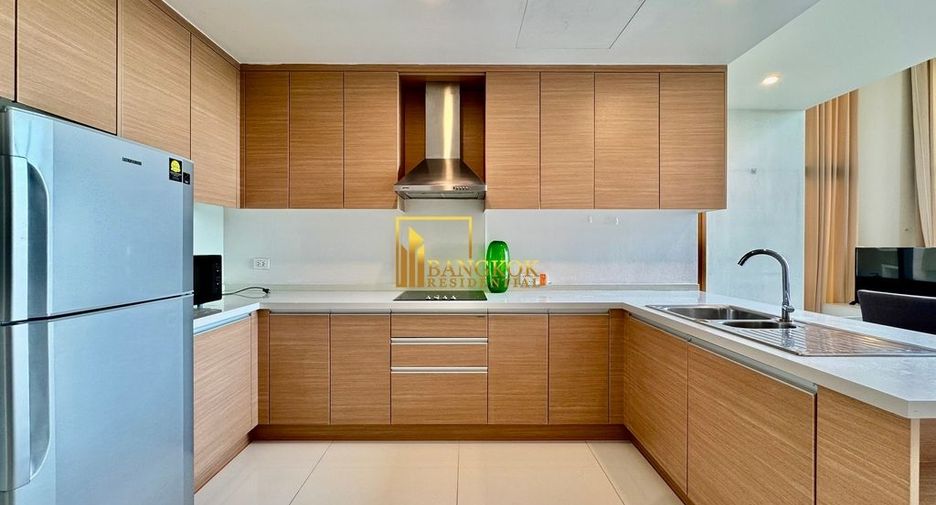 Condo en alquiler de 2 habitaciones en Khlong Toei, Bangkok