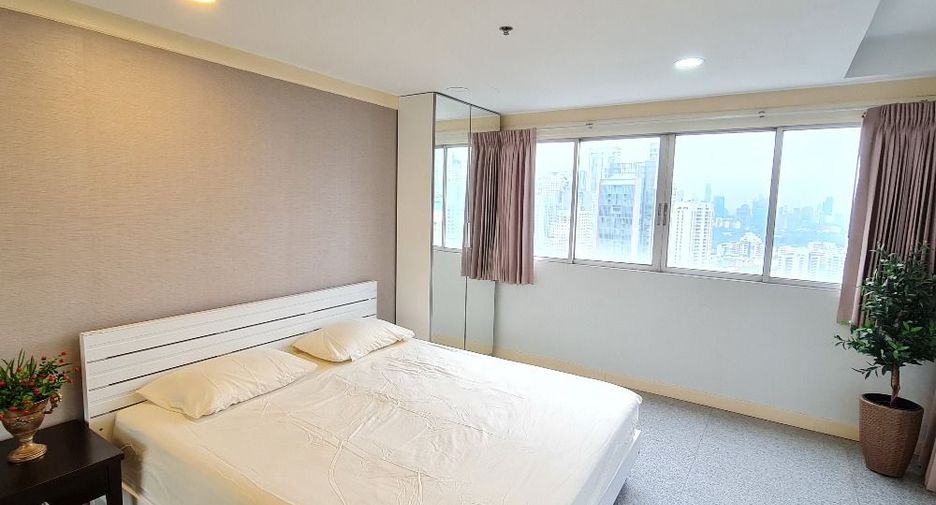 À vendre 2 chambres condo à Khlong Toei, Bangkok