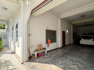 For sale 6 Beds retail Space in Lat Phrao, Bangkok