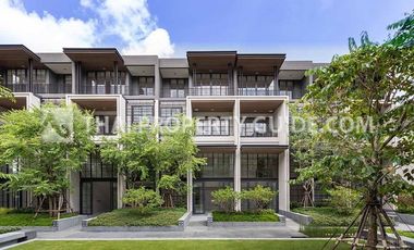Casa en alquiler de 4 habitaciones en Watthana, Bangkok