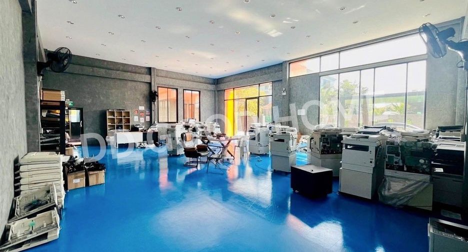 For sale 1 bed warehouse in Bang Bua Thong, Nonthaburi