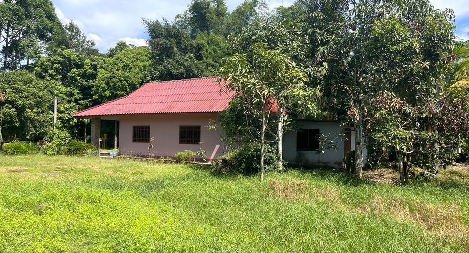 À vendre terrain à Thai Mueang, Phang Nga