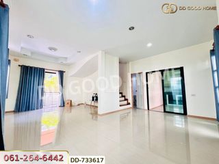 For sale 3 bedrooms house in Ban Phaeo, Samut Sakhon