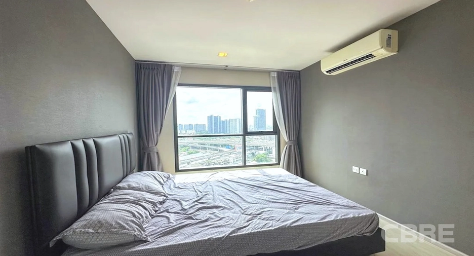 For sale 2 bedrooms condo in Khlong Toei, Bangkok