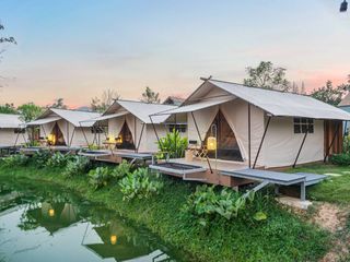 For sale 76 Beds hotel in Kaeng Krachan, Phetchaburi