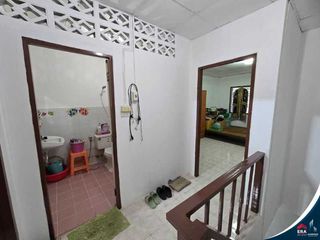 For sale 2 bed townhouse in Mueang Phitsanulok, Phitsanulok