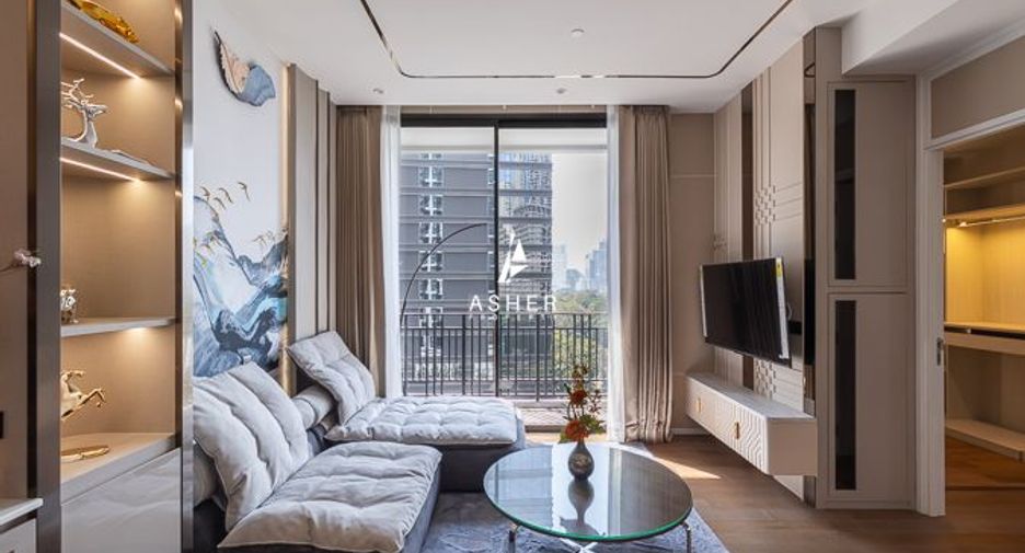 For rent 2 bedrooms condo in Pathum Wan, Bangkok