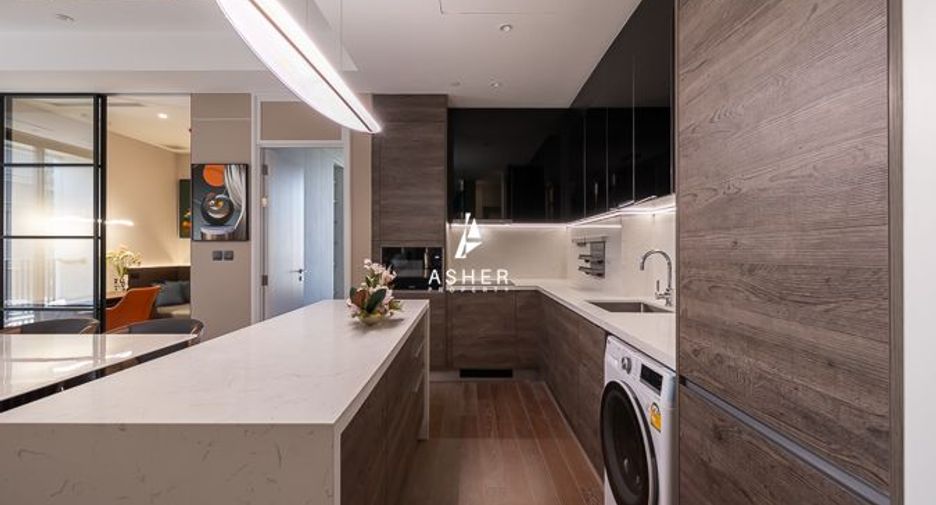 For rent 2 bedrooms condo in Pathum Wan, Bangkok
