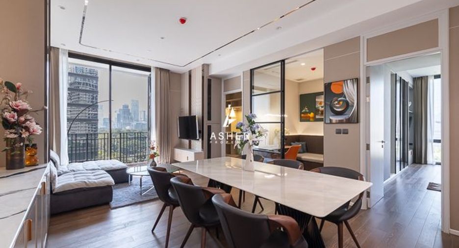 For rent 2 bedrooms condo in Pathum Wan, Bangkok