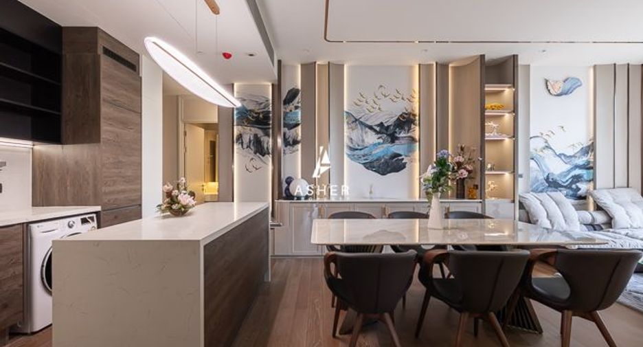 For rent 2 bedrooms condo in Pathum Wan, Bangkok