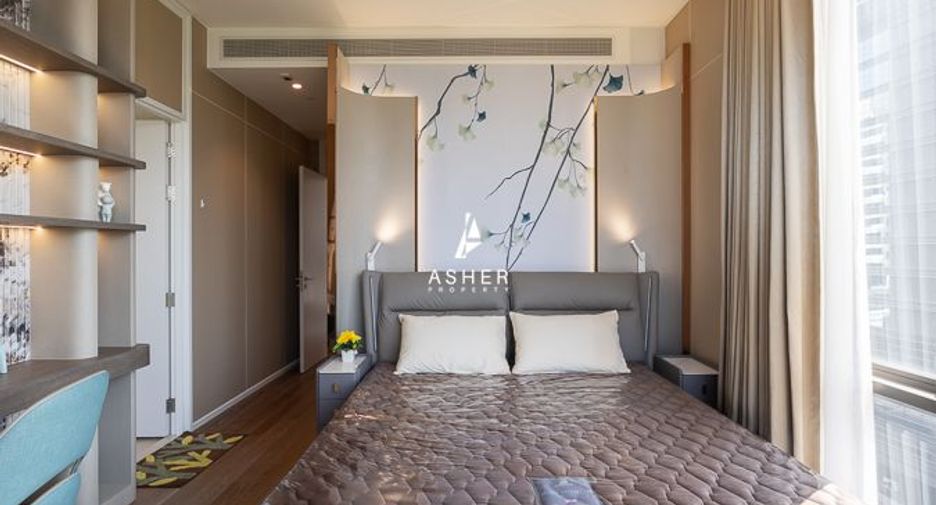 For rent 2 bedrooms condo in Pathum Wan, Bangkok