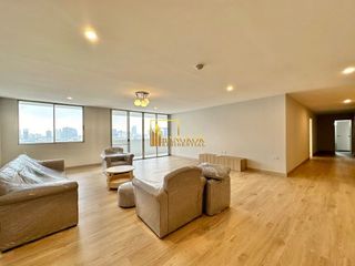 Apartamento en alquiler de 3 habitaciones en Watthana, Bangkok