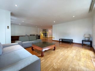 For rent 2 bedrooms apartment in Yan Nawa, Bangkok