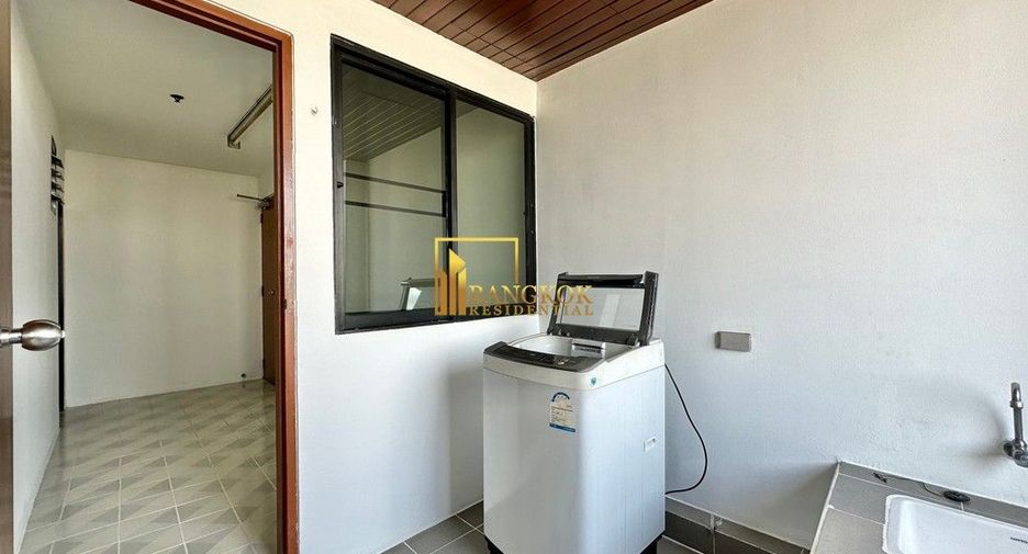 À louer 4 chambres appartement à Watthana, Bangkok