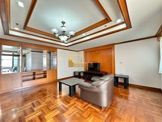 出租 4 卧室 公寓式住宅 在 Watthana, 曼谷