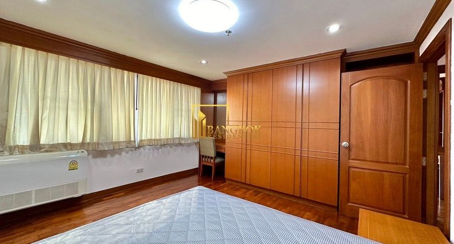 À louer 4 chambres appartement à Watthana, Bangkok