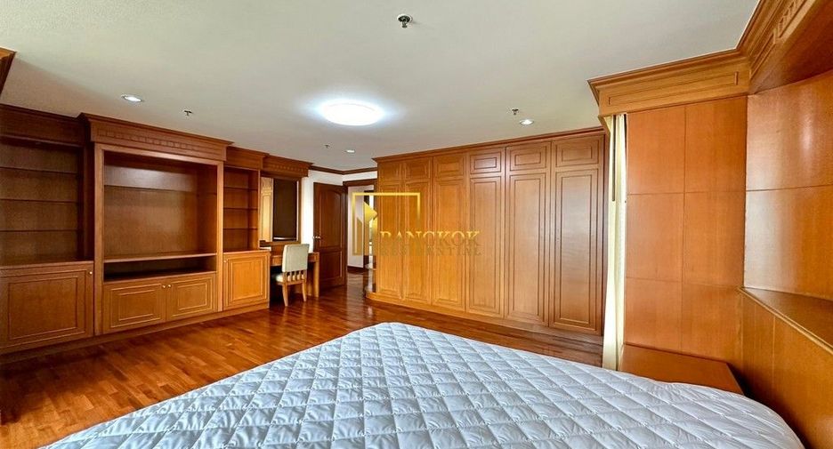 À louer 4 chambres appartement à Watthana, Bangkok