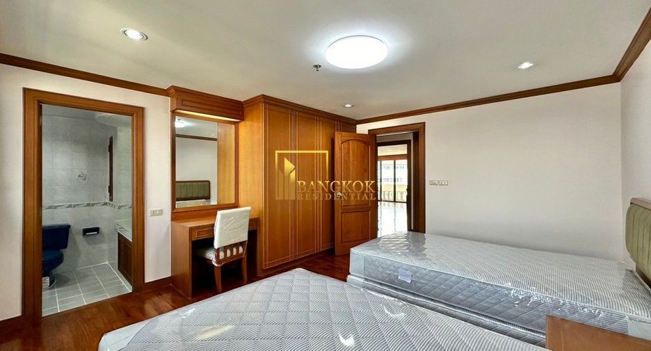 À louer 4 chambres appartement à Watthana, Bangkok