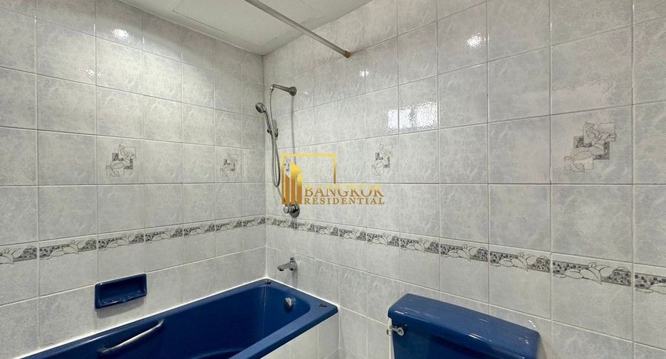 À louer 4 chambres appartement à Watthana, Bangkok