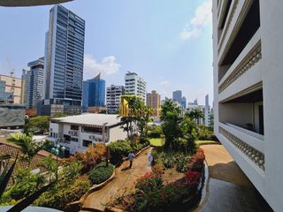 À louer 3 chambres appartement à Watthana, Bangkok