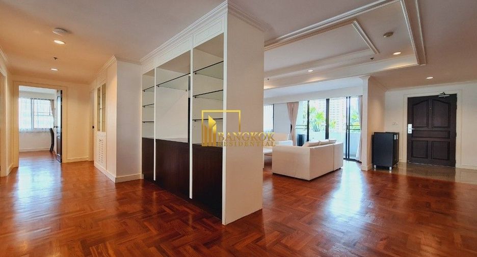 À louer 3 chambres appartement à Watthana, Bangkok
