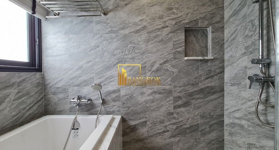 For rent 2 bedrooms apartment in Watthana, Bangkok