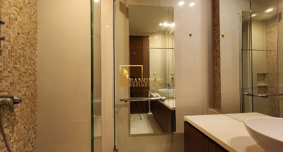 For rent 3 Beds apartment in Khlong Toei, Bangkok