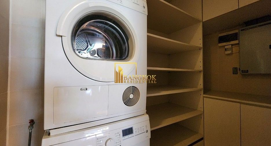 For rent 3 Beds apartment in Khlong Toei, Bangkok