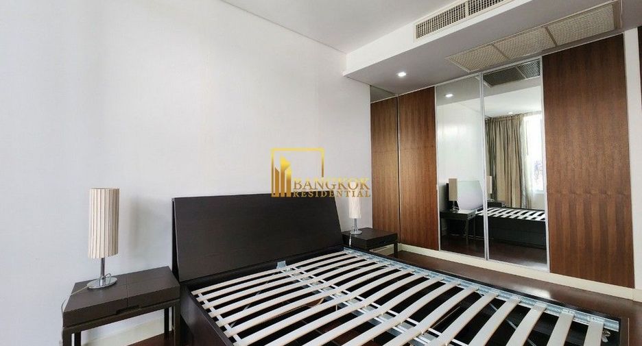 For rent 3 Beds apartment in Khlong Toei, Bangkok