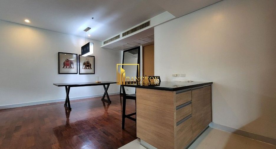 For rent 2 Beds apartment in Khlong Toei, Bangkok