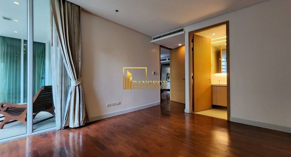 For rent 2 Beds apartment in Khlong Toei, Bangkok