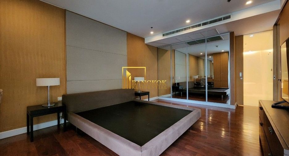 For rent 2 Beds apartment in Khlong Toei, Bangkok