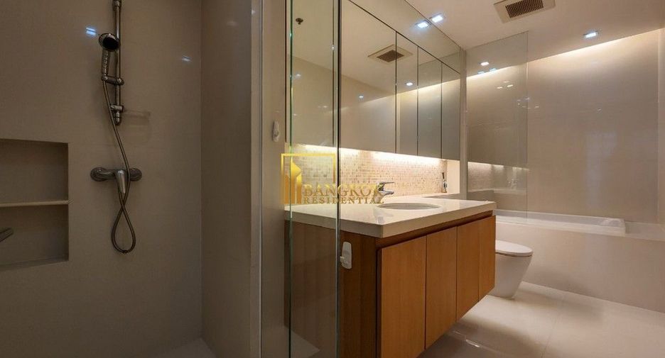 For rent 2 Beds apartment in Khlong Toei, Bangkok
