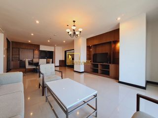 For rent 3 bedrooms apartment in Watthana, Bangkok