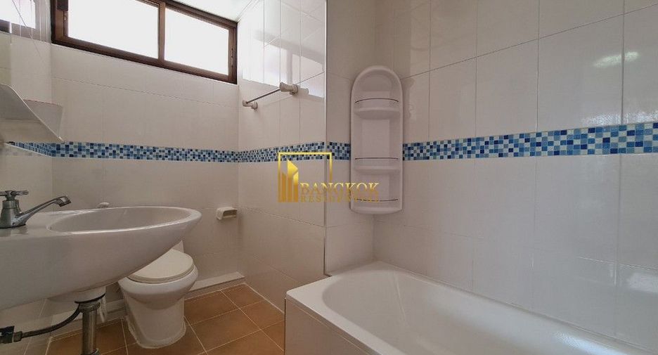 For rent 3 bedrooms apartment in Watthana, Bangkok