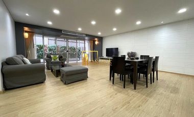 For rent 2 bedrooms apartment in Watthana, Bangkok