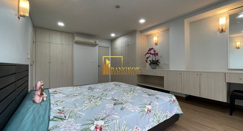 For rent 2 bedrooms apartment in Watthana, Bangkok