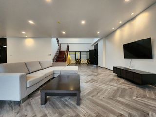 Apartamento en alquiler de 4 habitaciones en Watthana, Bangkok