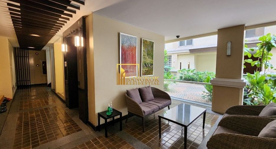 For rent 4 bedrooms apartment in Watthana, Bangkok