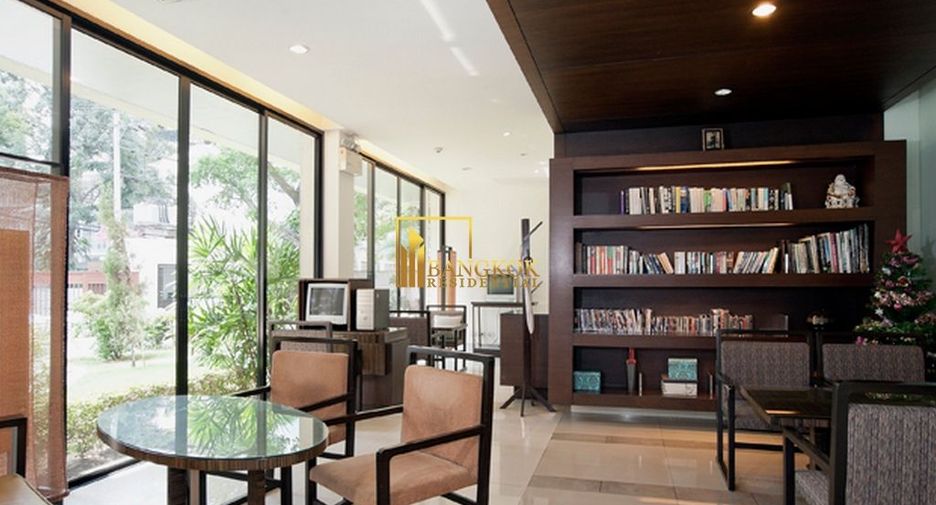 Apartment zur Miete mit 3 Zimmer in Pathum Wan, Bangkok
