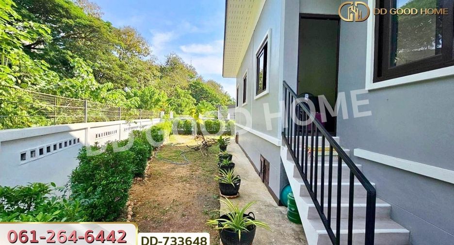 For sale 3 bedrooms house in Mueang Phrae, Phrae