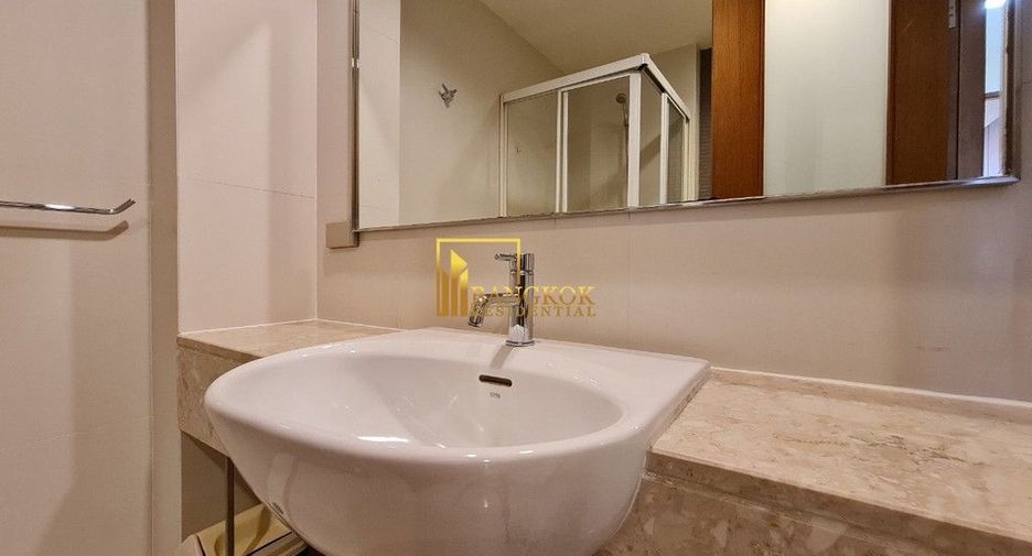 Apartment zur Miete mit 3 Zimmer in Pathum Wan, Bangkok