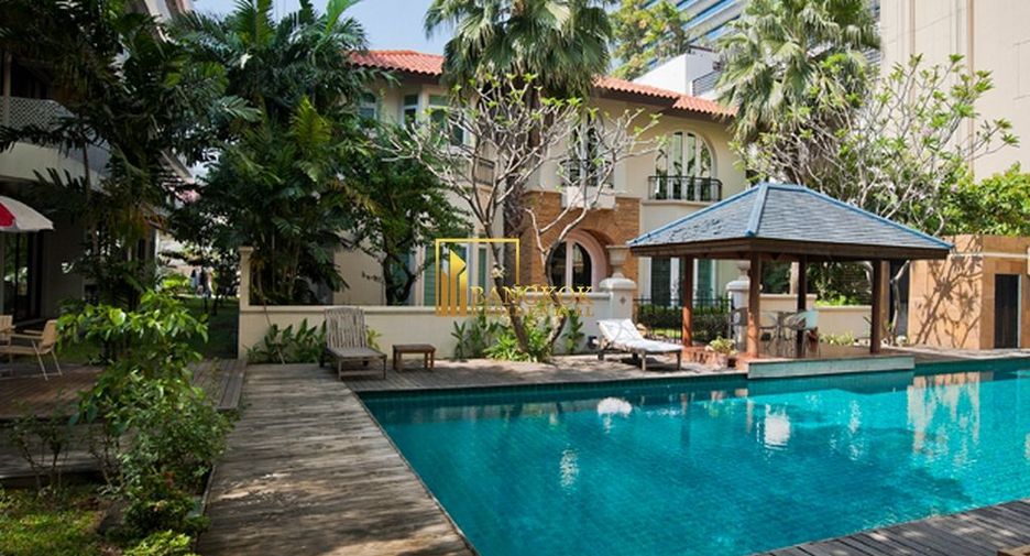 Apartment zur Miete mit 3 Zimmer in Pathum Wan, Bangkok