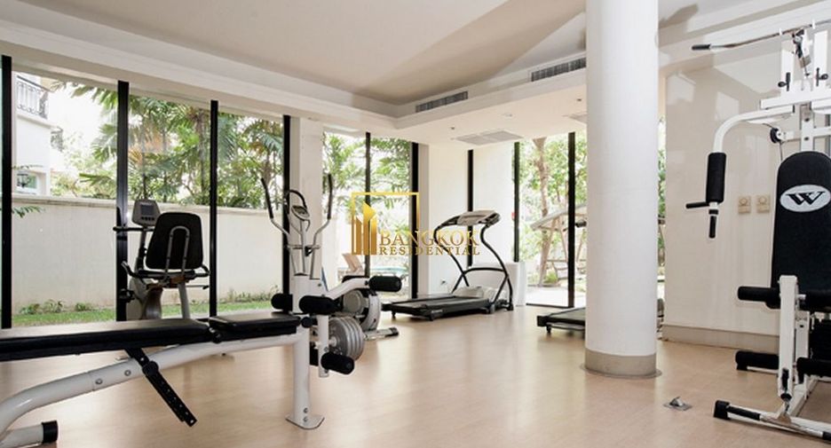 Apartment zur Miete mit 3 Zimmer in Pathum Wan, Bangkok