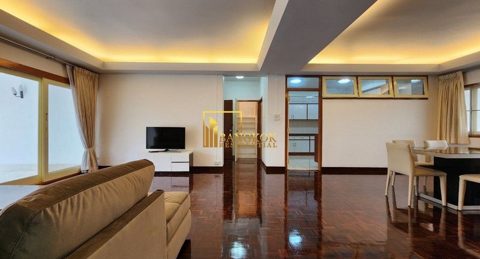 Apartment zur Miete mit 3 Zimmer in Watthana, Bangkok